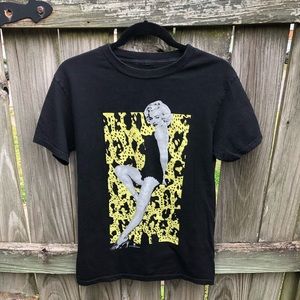 Marliyn Monroe funky T-shirt